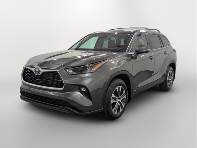 2024 Toyota Highlander 