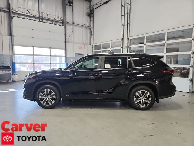 2024 Toyota Highlander Hybrid XLE