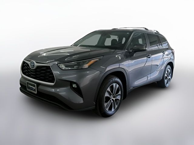 2024 Toyota Highlander Hybrid XLE