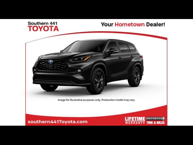 2024 Toyota Highlander Hybrid LE Nightshade