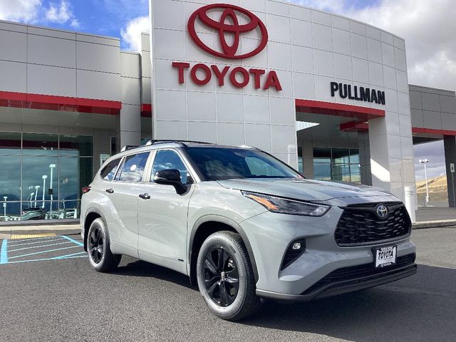 2024 Toyota Highlander Hybrid XLE Nightshade