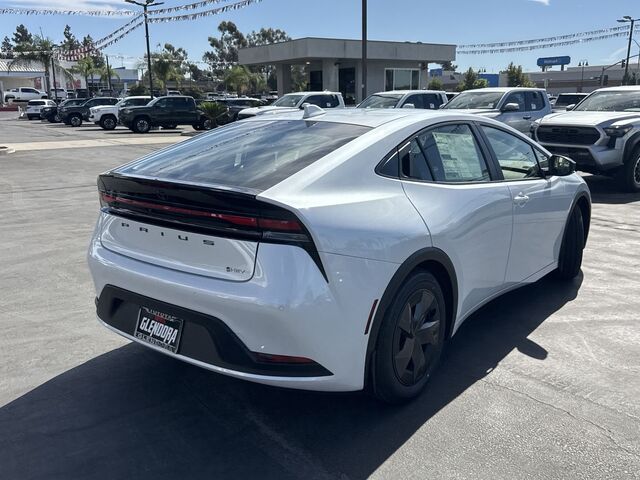 2024 Toyota Prius LE