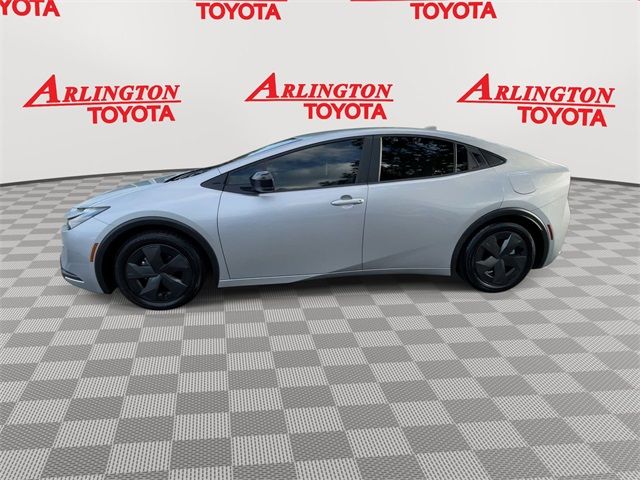 2024 Toyota Prius LE