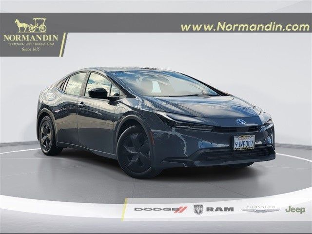 2024 Toyota Prius LE