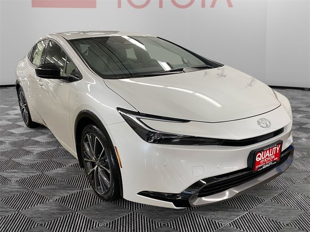 2024 Toyota Prius 