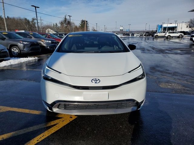 2024 Toyota Prius XLE