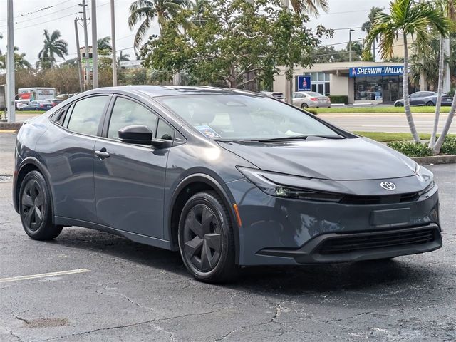 2024 Toyota Prius LE