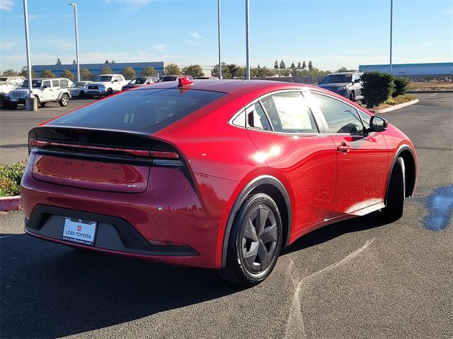 2024 Toyota Prius LE