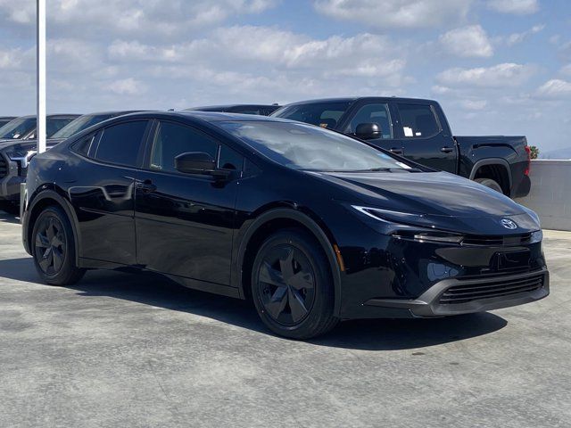 2024 Toyota Prius LE