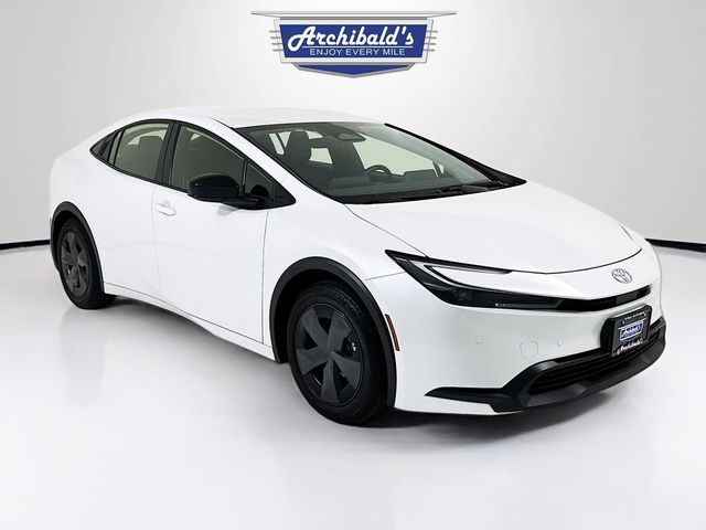 2024 Toyota Prius LE