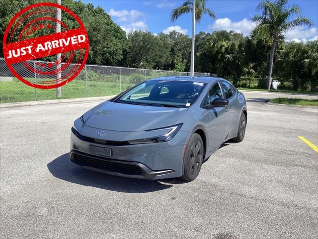 2024 Toyota Prius LE
