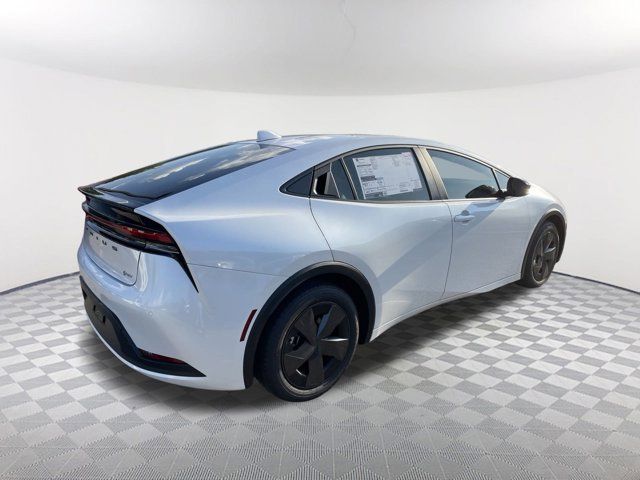 2024 Toyota Prius LE