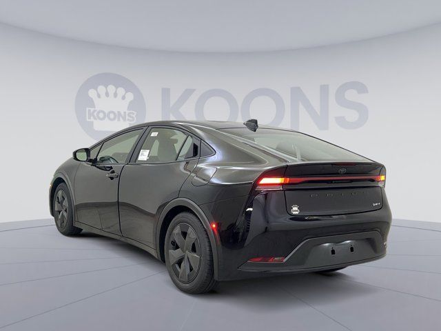 2024 Toyota Prius LE