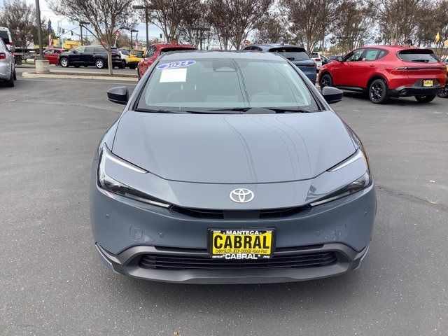 2024 Toyota Prius LE