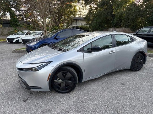 2024 Toyota Prius LE