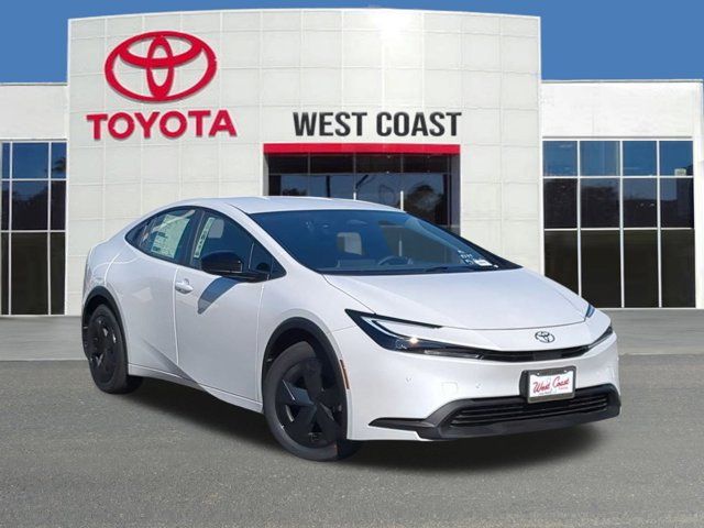 2024 Toyota Prius LE