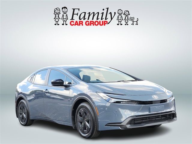 2024 Toyota Prius LE