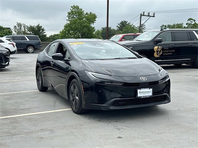 2024 Toyota Prius LE