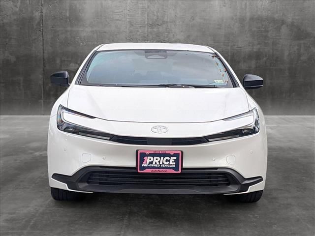 2024 Toyota Prius LE