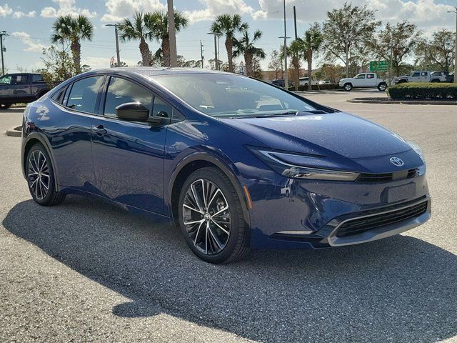 2024 Toyota Prius XLE