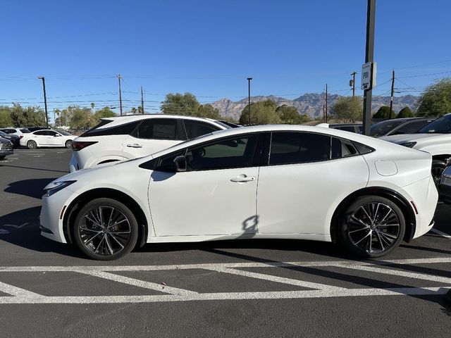 2024 Toyota Prius XLE