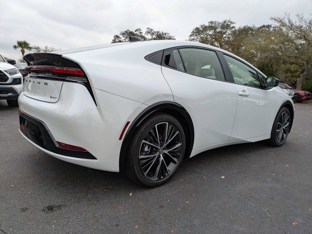 2024 Toyota Prius XLE