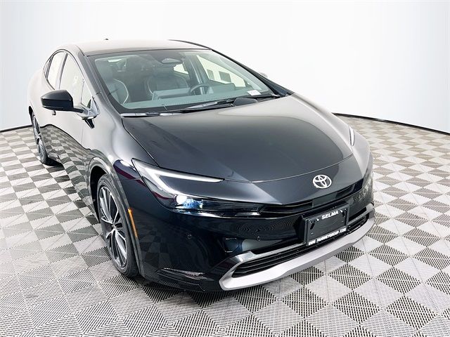 2024 Toyota Prius XLE