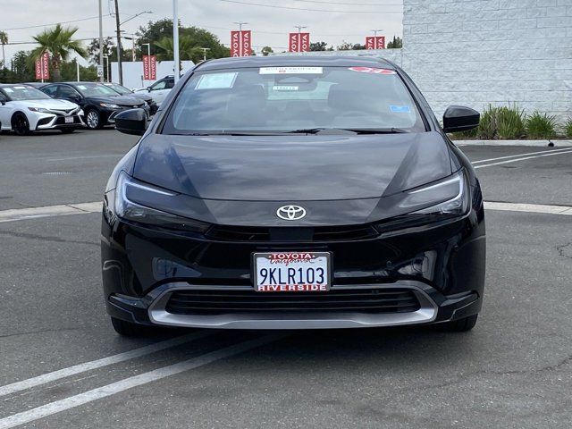 2024 Toyota Prius XLE