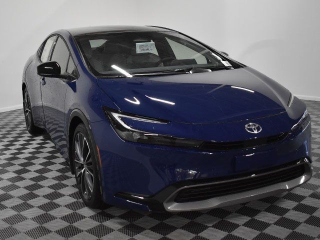 2024 Toyota Prius XLE