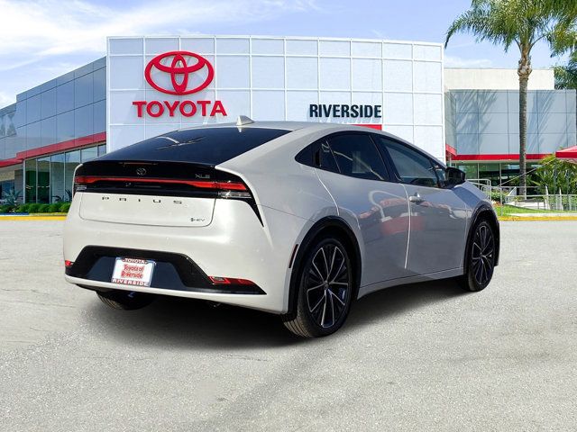 2024 Toyota Prius XLE