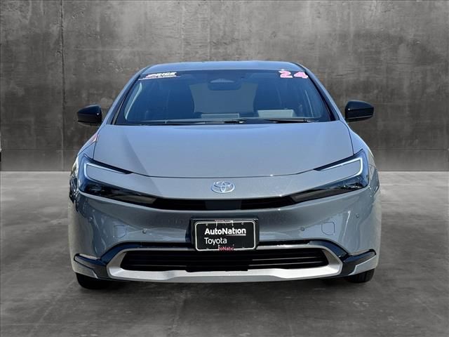 2024 Toyota Prius XLE