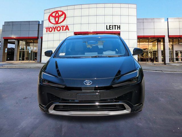 2024 Toyota Prius XLE