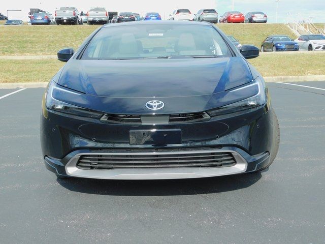 2024 Toyota Prius XLE