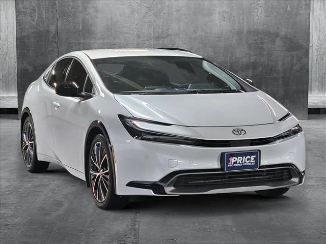 2024 Toyota Prius XLE