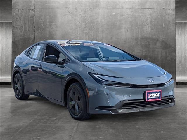 2024 Toyota Prius LE