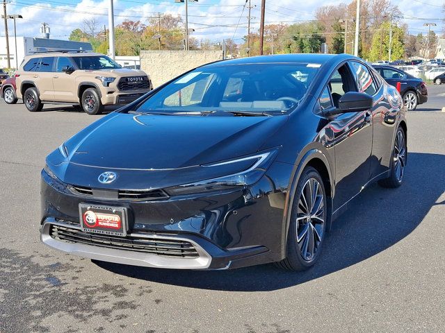 2024 Toyota Prius XLE