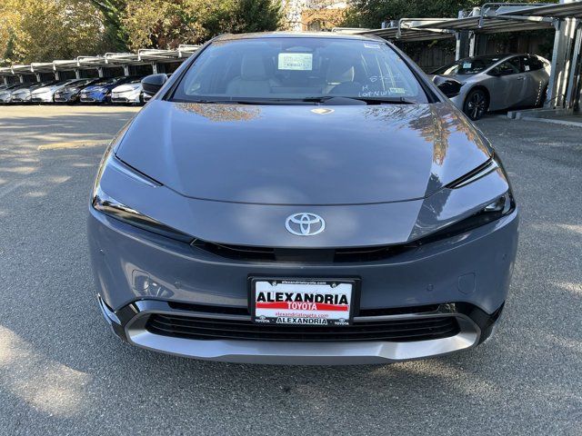 2024 Toyota Prius XLE