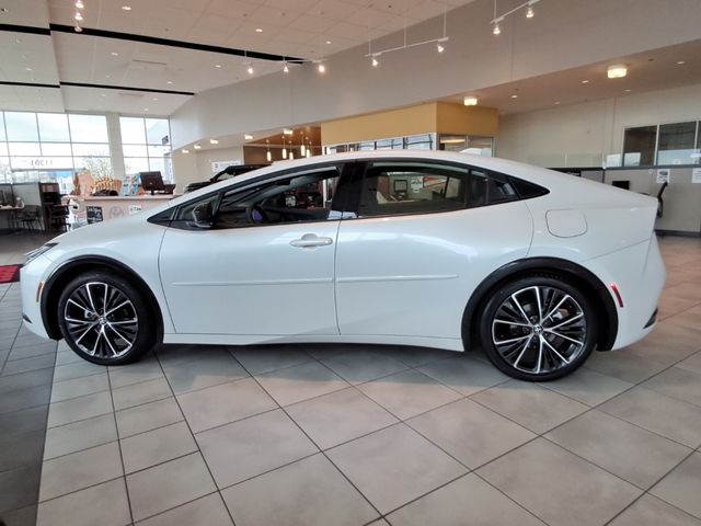 2024 Toyota Prius XLE