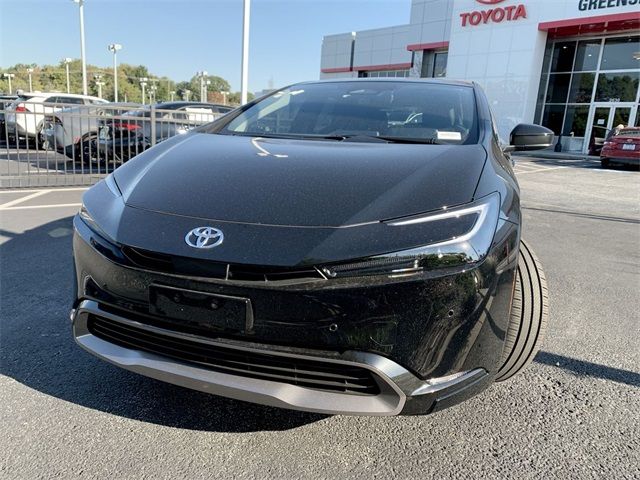 2024 Toyota Prius XLE