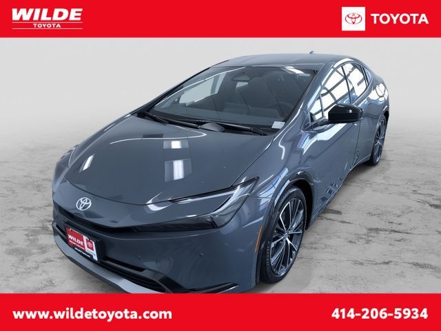 2024 Toyota Prius XLE