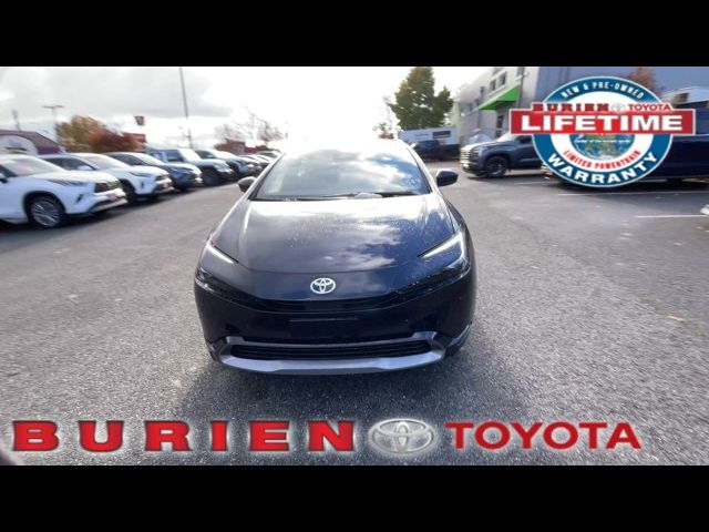 2024 Toyota Prius XLE