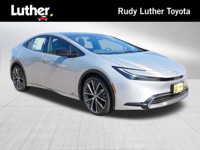 2024 Toyota Prius XLE