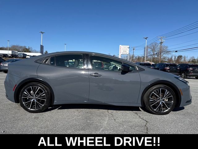 2024 Toyota Prius XLE