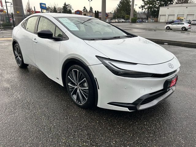 2024 Toyota Prius XLE