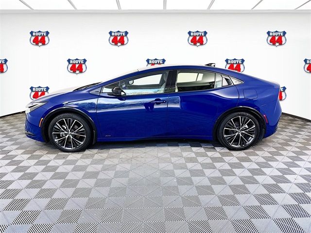 2024 Toyota Prius XLE