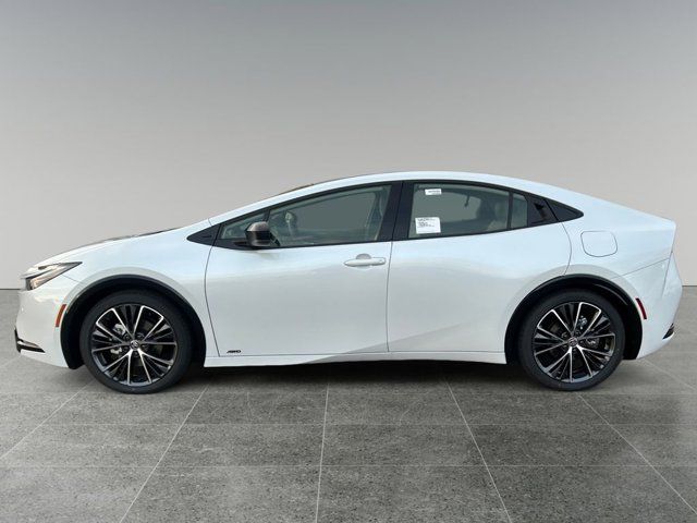 2024 Toyota Prius XLE