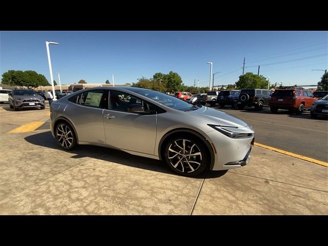 2024 Toyota Prius Prime SE