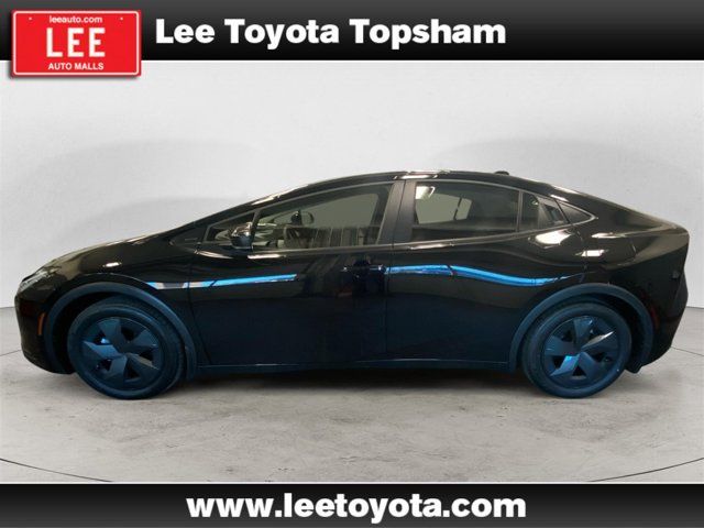 2024 Toyota Prius Prime SE