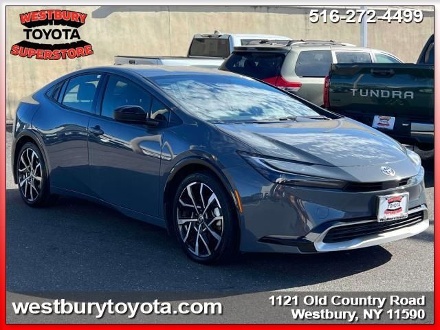 2024 Toyota Prius Prime SE