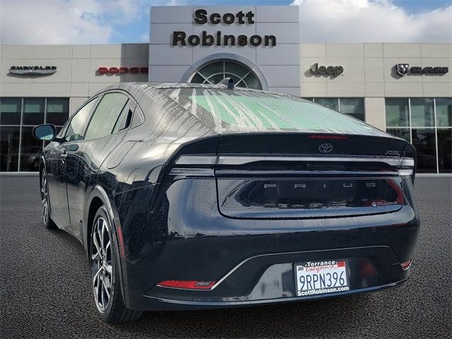 2024 Toyota Prius Prime SE